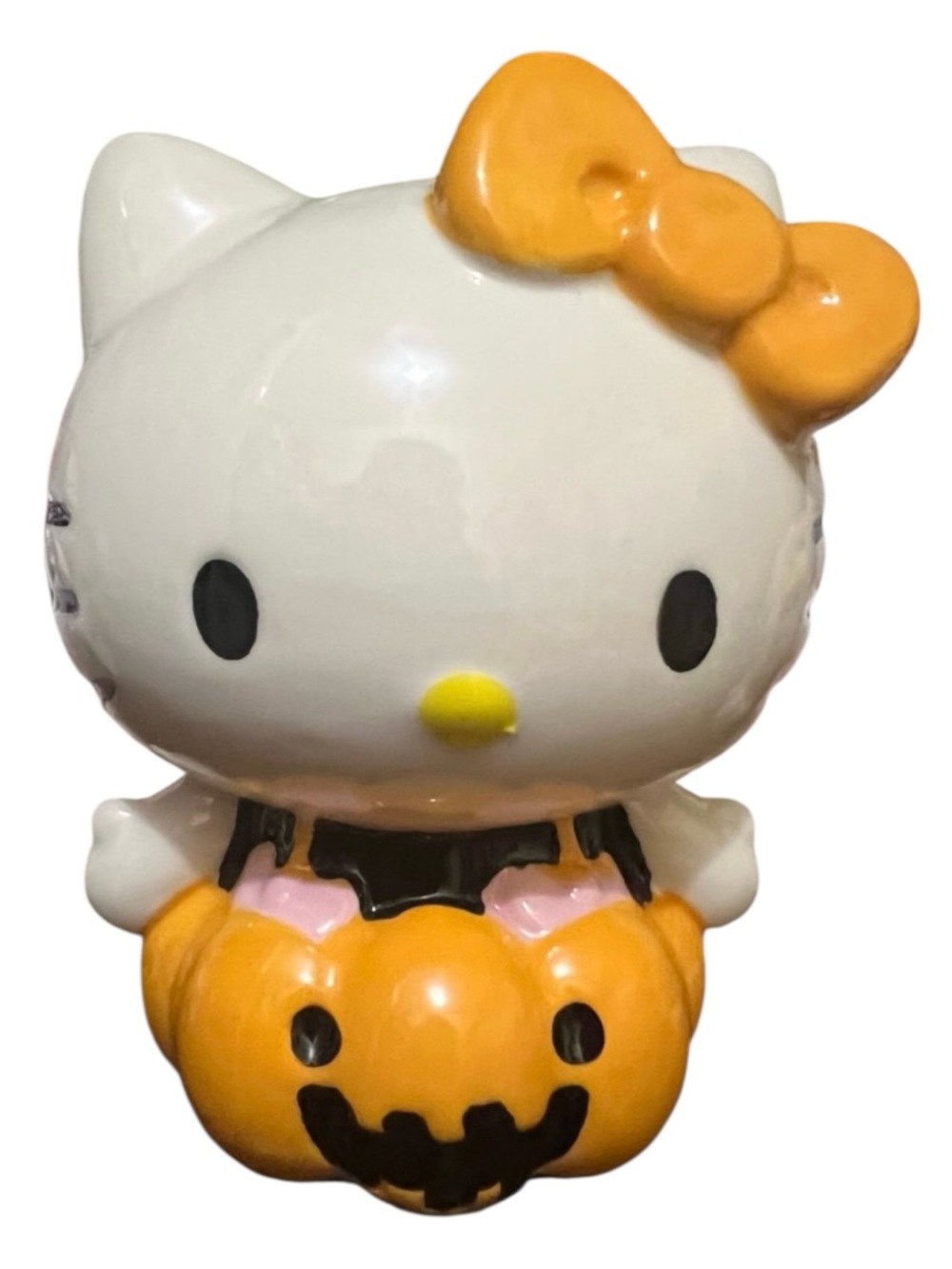 HALLOWEEN Hello Kitty Halloween Ceramic Figure Collectible